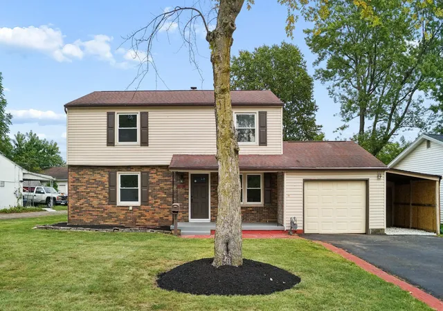 Photo 2 of Single family home for sale at 1490 Crestwood Ave, Columbus, OH 43227 | MLS# 226034672 | Listing updated on 2026-09-24