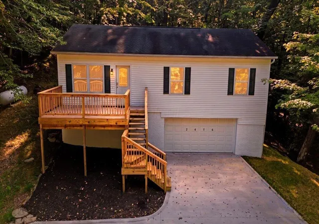 Photo 3 of Single family home for sale at 2456 Apple Valley Dr, Howard, OH 43028 | MLS# 226034830 | Listing updated on 2026-09-17