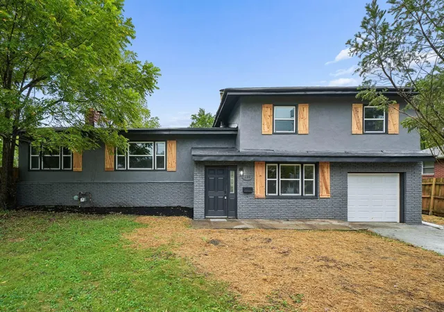 Photo 2 of Single family home for sale at 139 Cherrington Rd, Westerville, OH 43081 | MLS# 226034747 | Listing updated on 2026-09-11