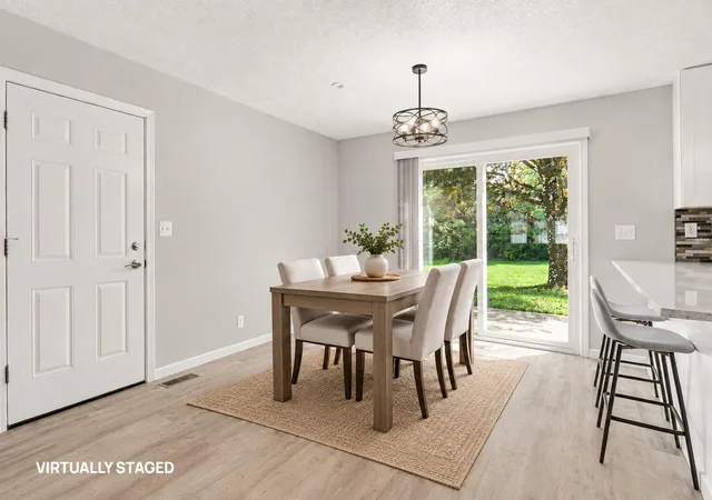 Photo 3 of Single family home for sale at 197 Helen Rd SW, Pataskala, OH 43062 | MLS# 226034708 | Listing updated on 2026-09-21