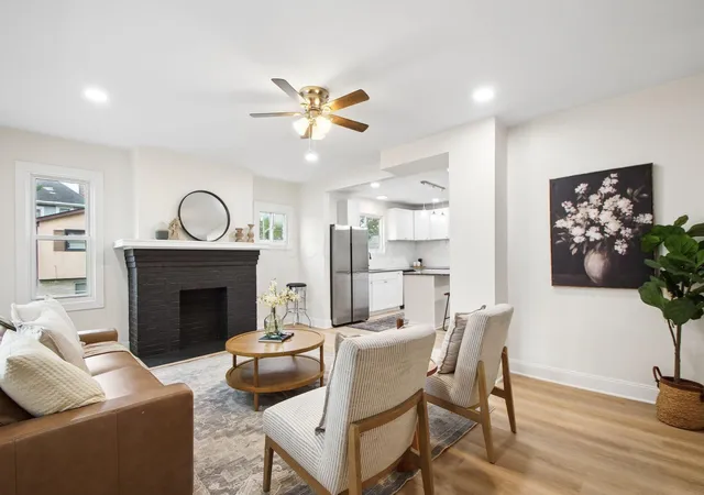 Photo 2 of Single family home for sale at 407 S Wayne Ave, Columbus, OH 43204 | MLS# 226034646 | Listing updated on 2026-09-11