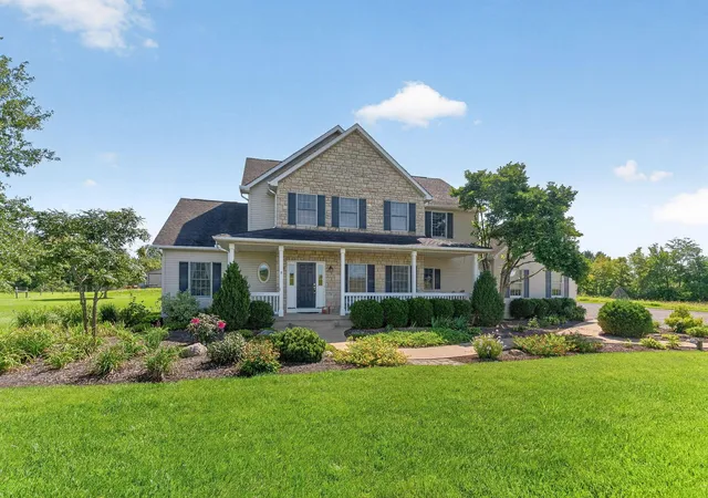 Photo 2 of Single family home for sale at 18310 Raymond Rd, Marysville, OH 43040 | MLS# 226034782 | Listing updated on 2026-09-14