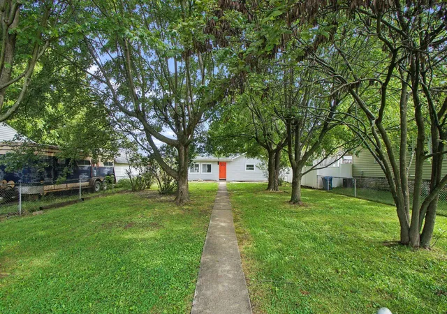 Photo 3 of Single family home for sale at 718 Westphal Ave, Columbus, OH 43213 | MLS# 226034696 | Listing updated on 2026-09-11
