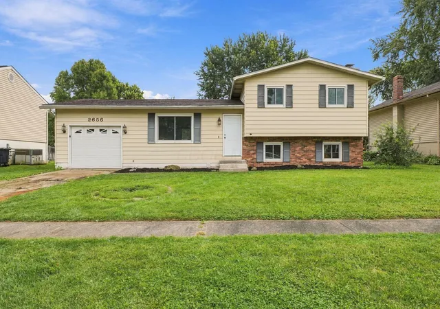 Photo 1 of Single family home for sale at 2656 Heidelberg Dr, Lancaster, OH 43130 | MLS# 226035670 | Listing updated on 2026-09-18