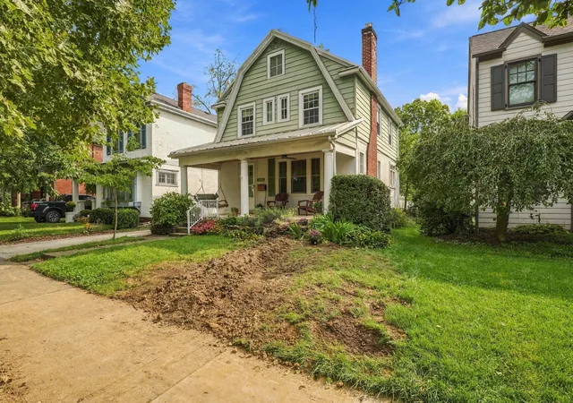 Photo 2 of Single family home for sale at 1336 Lincoln Rd, Columbus, OH 43212 | MLS# 226034805 | Listing updated on 2026-09-19