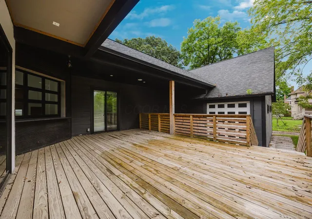Photo 4 of Single family home for sale at 1575 Granville St, Columbus, OH 43203 | MLS# 226034764 | Listing updated on 2026-09-22