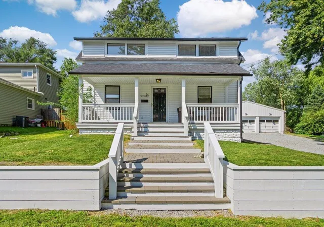 Single family home for sale at 24 Stilson St, Delaware, OH 43015 | MLS# 226034692