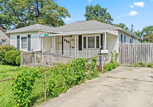 Photo 3 of Single family home for sale at 1788 Linnet Ave, Columbus, OH 43223 | MLS# 226034688 | Listing updated on 2026-10-01