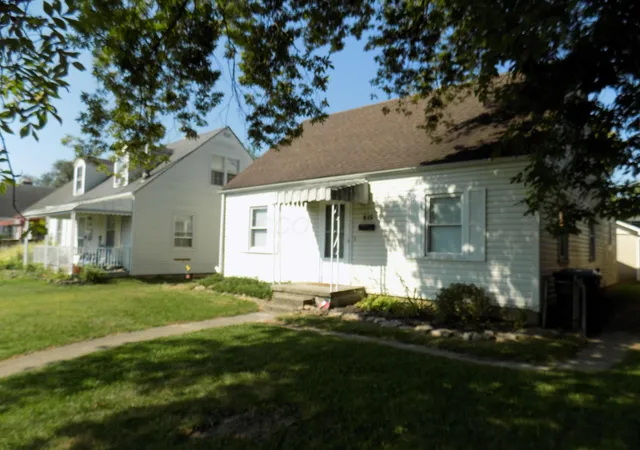 Photo 1 of Single family home for sale at 815 Chestershire Rd, Columbus, OH 43204 | MLS# 226034698 | Listing updated on 2026-09-11