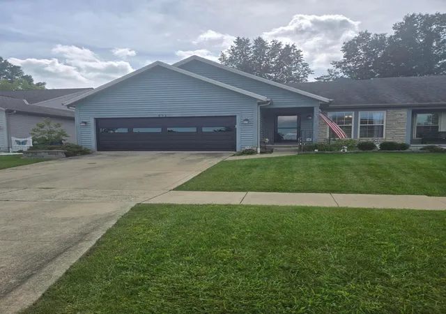 Photo 2 of Single family home for sale at 471 Terrace Dr, Marysville, OH 43040 | MLS# 226034732 | Listing updated on 2026-09-11