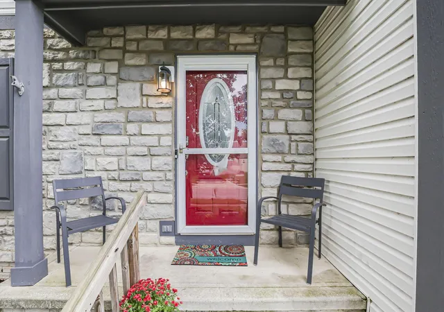 Photo 2 of Single family home for sale at 6769 Kristins Cvs Ln, Canal Winchester, OH 43110 | MLS# 226034743 | Listing updated on 2026-10-08