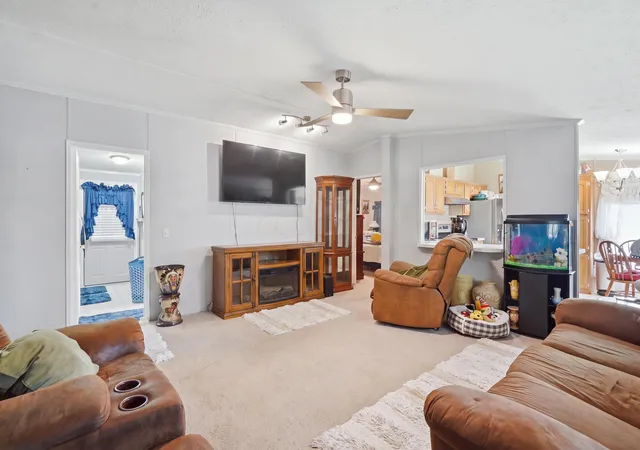 Photo 2 of Sale Pending at 1359 Sharon Ave, Zanesville, OH 43701 | MLS# 226034771 | Listing updated on 2026-09-15