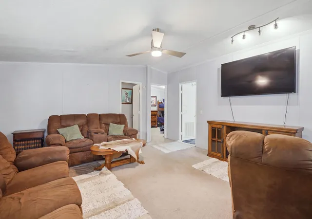 Photo 3 of Sale Pending at 1359 Sharon Ave, Zanesville, OH 43701 | MLS# 226034771 | Listing updated on 2026-09-15
