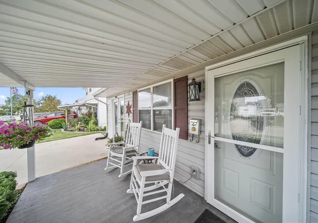 Photo 4 of Single family home for sale at 1250 Grenada Dr, Marion, OH 43302 | MLS# 226035038 | Listing updated on 2026-09-18