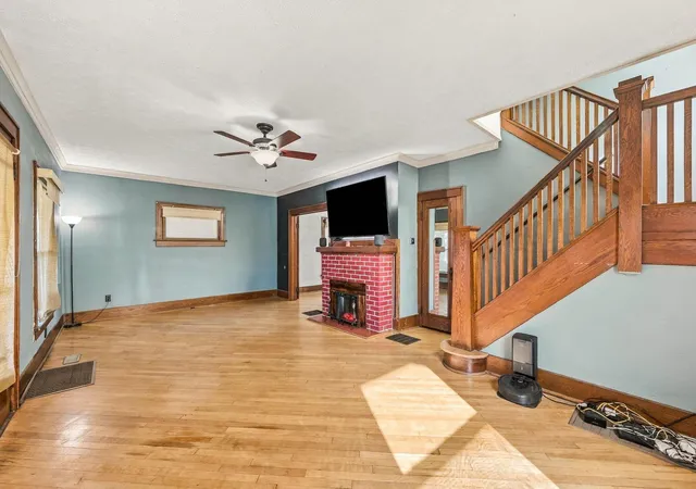 Photo 3 of Single family home for sale at 330 W Church St, Marion, OH 43302 | MLS# 226034783 | Listing updated on 2026-10-19