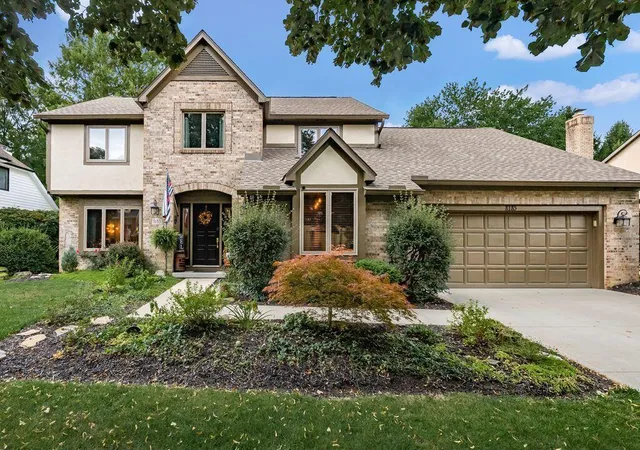 Single family home for sale at 8185 Linden Leaf Cir, Columbus, OH 43235 | MLS# 226034773