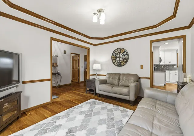 Photo 4 of Single family home for sale at 7812 Stemen Rd, Pickerington, OH 43147 | MLS# 226034980 | Listing updated on 2026-09-20