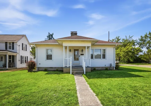 Photo 1 of Single family home for sale at 120 Jefferson St, Mount Sterling, OH 43143 | MLS# 226034861 | Listing updated on 2026-09-12