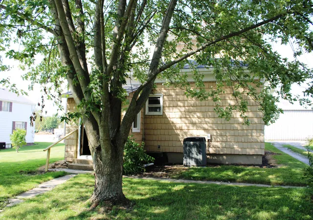 Photo 3 of Sale Pending at 249 Dawsett Ave, Galion, OH 44833 | MLS# 226034990 | Listing updated on 2026-09-18