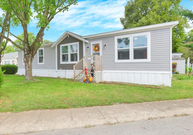 Single family home for sale at 2445 Columbus Lancaster Rd NW #254 Hickory, Lancaster, OH 43130 | MLS# 226034807
