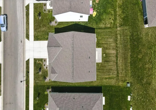 Photo 3 of Single family home for sale at 530 Hemingway Ave, Lithopolis, OH 43136 | MLS# 226034863 | Listing updated on 2026-09-30