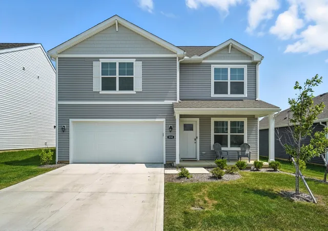 Photo 3 of Single family home for sale at 530 Hemingway Ave, Lithopolis, OH 43136 | MLS# 226034863 | Listing updated on 2026-09-30