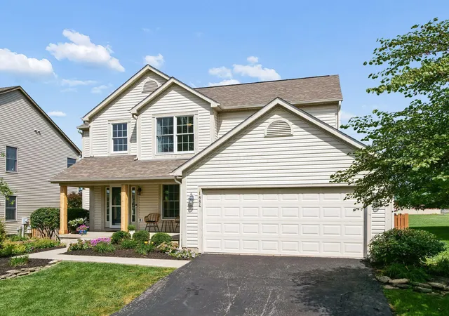 Photo 2 of Single family home for sale at 1884 Woodside Dr, Marysville, OH 43040 | MLS# 226034840 | Listing updated on 2026-10-02