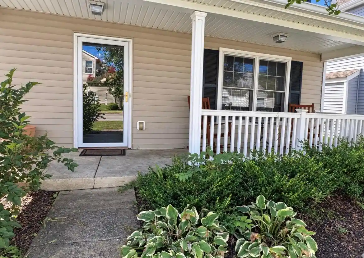 Listing Photo 1 - Condo for sale in 5539 Leinster St located at 5539 Leinster St, Canal Winchester, OH 43110 - Unit #145