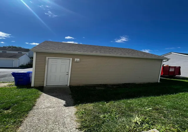 Photo 3 of Condo for sale at 5539 Leinster St #145, Canal Winchester, OH 43110 | MLS# 226035071 | Listing updated on 2026-10-05