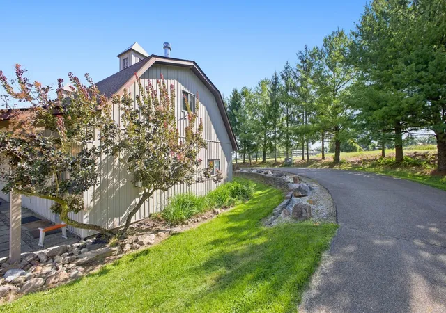 Photo 4 of House for sale at 7820 Old Delaware Rd, Mount Vernon, OH 43050 | MLS# 226035024 | Listing updated on 2026-09-14