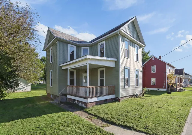Photo 3 of Single family home for sale at 304 E Lutz Ave, Amanda, OH 43102 | MLS# 226035228 | Listing updated on 2026-09-20