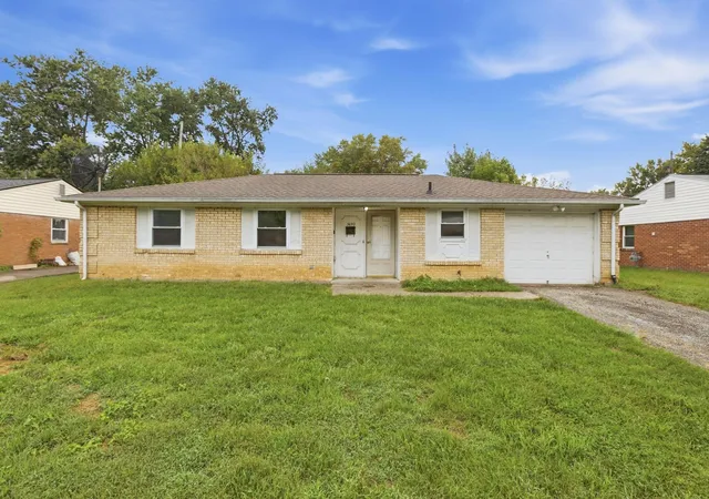 Photo 1 of Single family home for sale at 3692 Paris Blvd, Westerville, OH 43081 | MLS# 226035222 | Listing updated on 2026-09-22