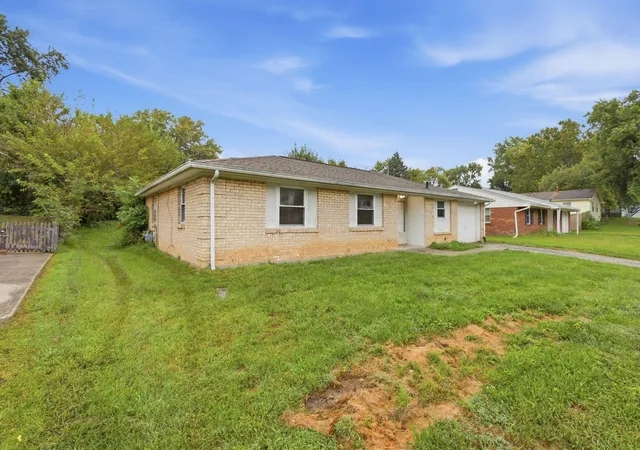 Photo 2 of Single family home for sale at 3692 Paris Blvd, Westerville, OH 43081 | MLS# 226035222 | Listing updated on 2026-09-22