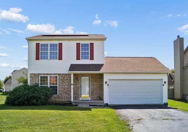 Single family home for sale at 3033 Benchmark Dr, Columbus, OH 43219 | MLS# 226035291