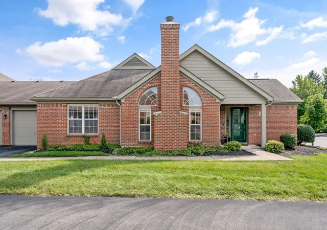Photo 2 of Condo for sale at 3852 Sandstone Cir, Powell, OH 43065 | MLS# 226034907 | Listing updated on 2026-09-14