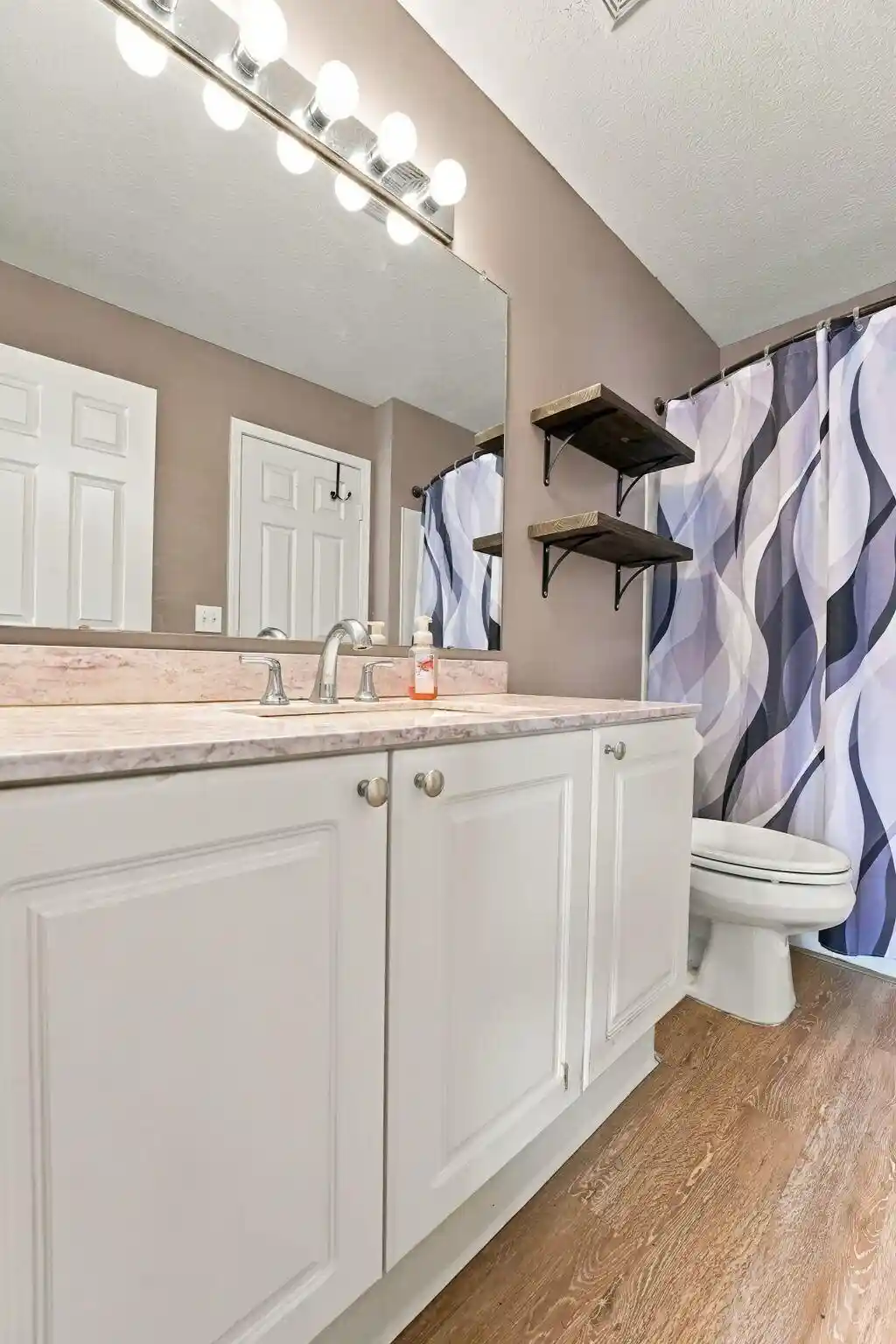 Listing Photo 15 - Condo for sale in 5995 Ferdinand Dr located at 5995 Ferdinand Dr, New Albany, OH 43054 - Unit #32