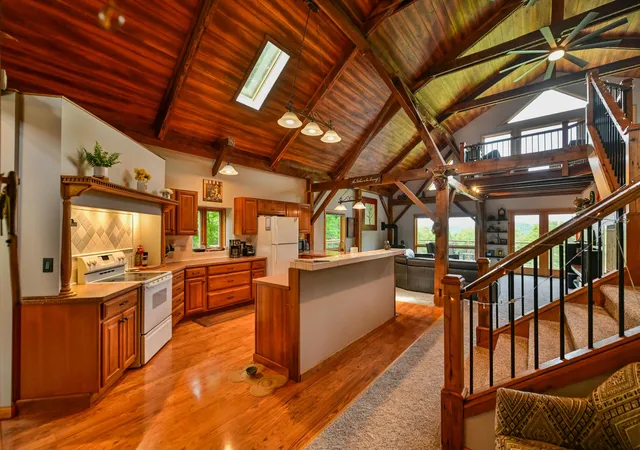 Photo 4 of Sale Pending at 10980 Twist Tail Rd, Millfield, OH 45761 | MLS# 226034893 | Listing updated on 2026-09-22