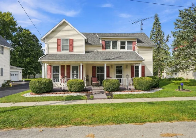 Photo 2 of Single family home for sale at 471 E Center St, West Mansfield, OH 43358 | MLS# 226034926 | Listing updated on 2026-10-02