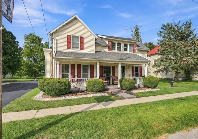 Photo 3 of Single family home for sale at 471 E Center St, West Mansfield, OH 43358 | MLS# 226034926 | Listing updated on 2026-10-02