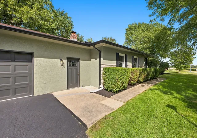 Photo 4 of Single family home for sale at 7826 Johnstown Utica Rd, Johnstown, OH 43031 | MLS# 226034897 | Listing updated on 2026-10-07