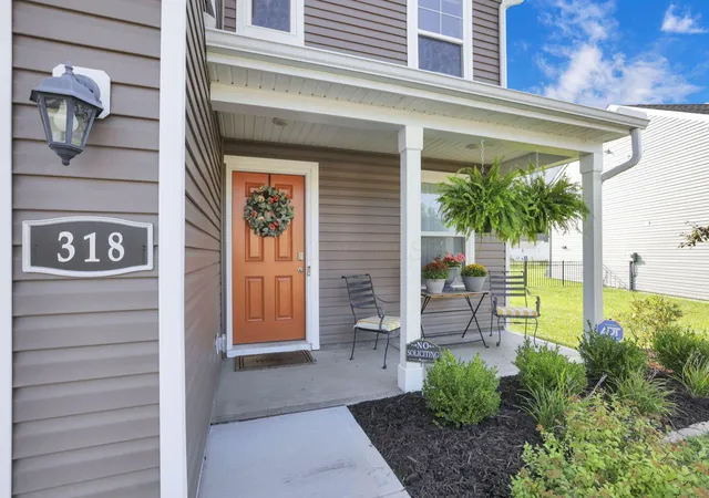 Photo 3 of Single family home for sale at 318 Trinity Way W, Newark, OH 43055 | MLS# 226034952 | Listing updated on 2026-09-26