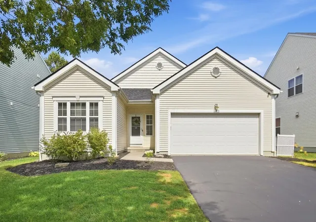 Photo 2 of Single family home for sale at 5922 Bucksburn Dr, Galloway, OH 43119 | MLS# 226035034 | Listing updated on 2026-09-26
