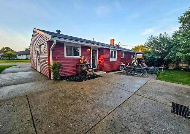 Photo 3 of Single family home for sale at 2615 Kingston Ave, Grove City, OH 43123 | MLS# 226034938 | Listing updated on 2026-09-24