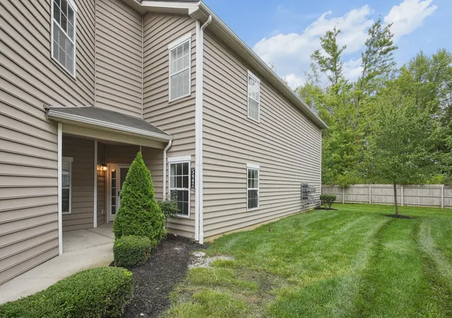 Photo 2 of Condo for sale at 5442 Nottinghamshire Ln, Westerville, OH 43081 | MLS# 226036358 | Listing updated on 2026-09-24