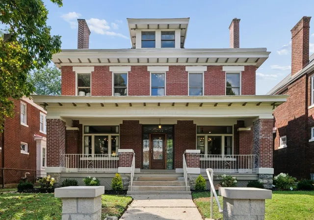 Photo 1 of Single family home for sale at 659 Linwood Ave, Columbus, OH 43205 | MLS# 226034963 | Listing updated on 2026-10-03