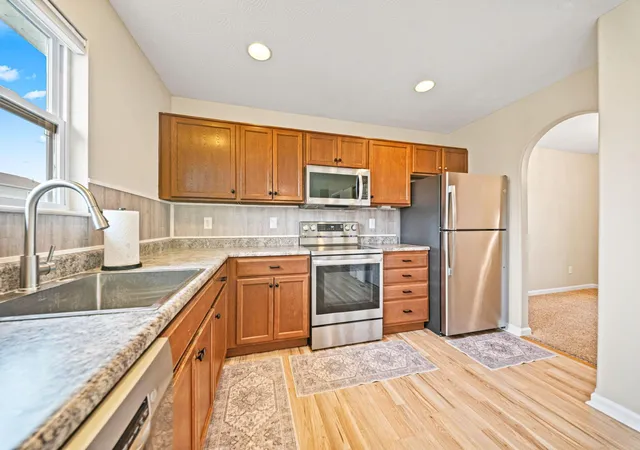 Photo 4 of Single family home for sale at 19 Hawthorne Dr, Ashville, OH 43103 | MLS# 226036365 | Listing updated on 2026-09-25