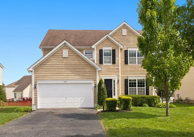 Photo 2 of Single family home for sale at 483 Pruden Dr, Pickerington, OH 43147 | MLS# 226034958 | Listing updated on 2026-09-20