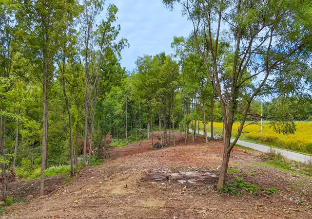 Photo 3 of Sale Pending at 6891 County Rd 109, Mount Gilead, OH 43338 | MLS# 226034956 | Listing updated on 2026-09-25