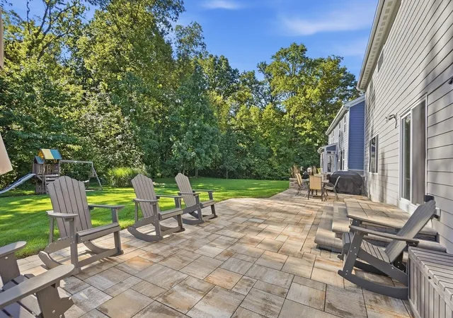 Photo 3 of Single family home for sale at 3524 Woodland Dr, Hilliard, OH 43026 | MLS# 226035188 | Listing updated on 2026-10-05