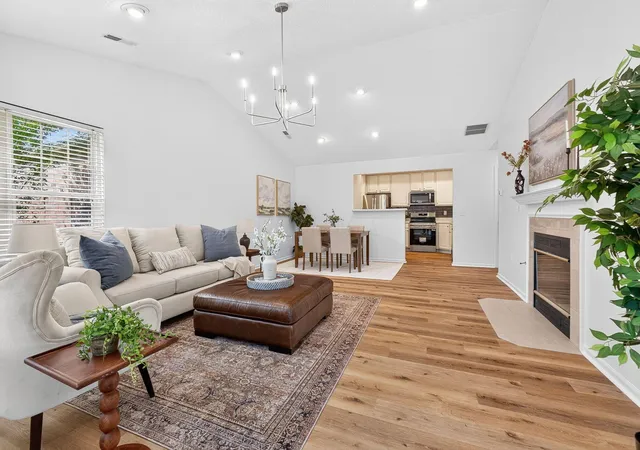 Photo 2 of Condo for sale at 1395 Underwood Farms Blvd, Columbus, OH 43230 | MLS# 226034976 | Listing updated on 2026-09-18